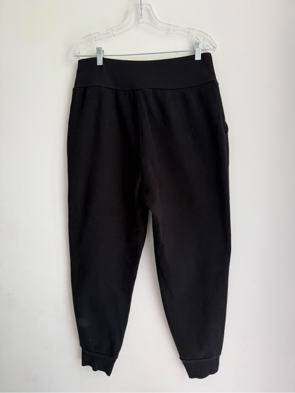 Tommy Hilfiger Black Jogger Sweatpants with Flag Detail - Picture 4 of 4